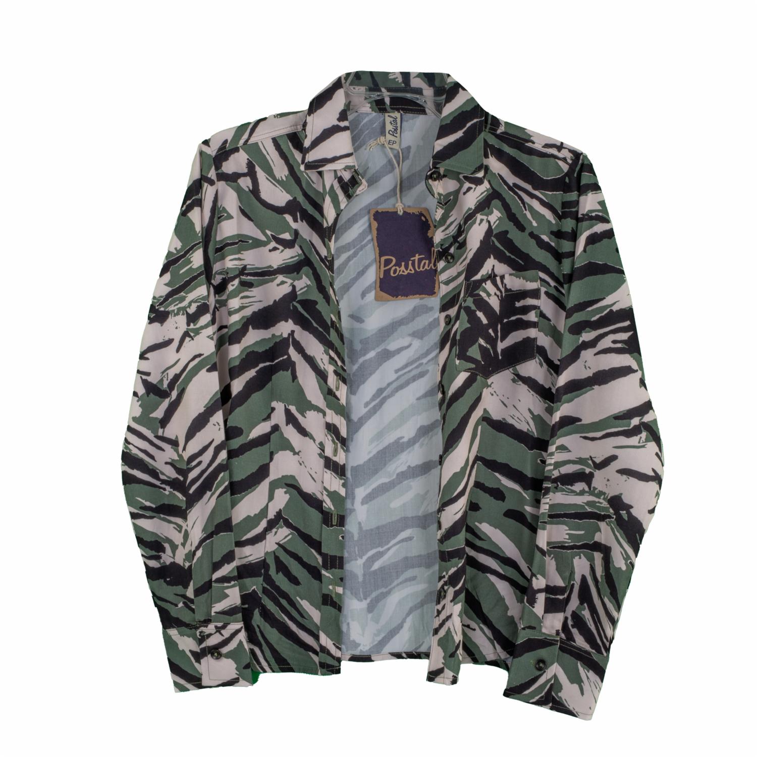 Camisa Manga Larga Verde Con Bolsillo POSSTAL